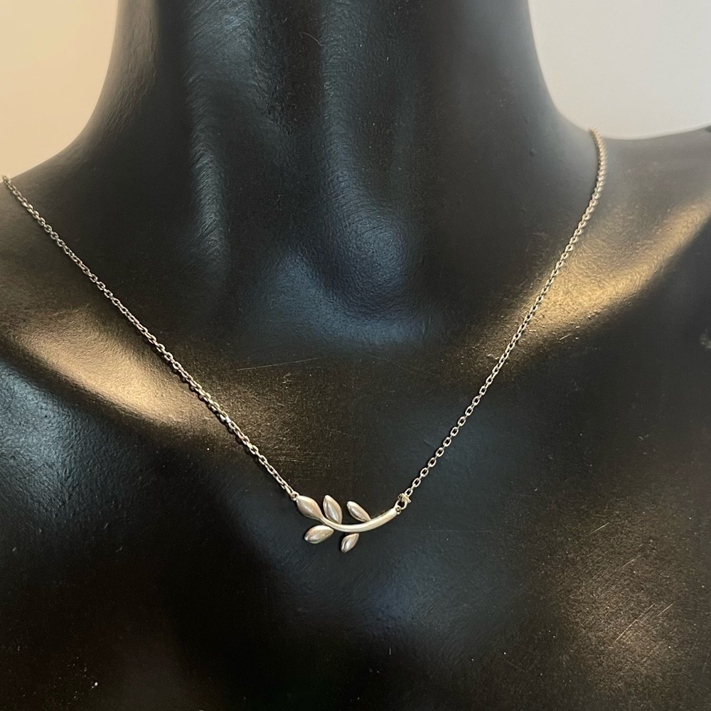 Leaf sterling silver dainty necklace chain